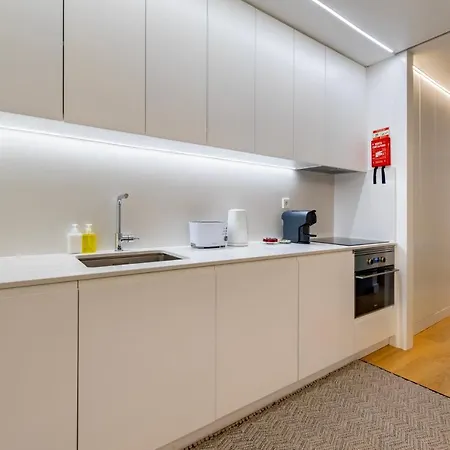 Your Perfect Pantheon * Lisbon